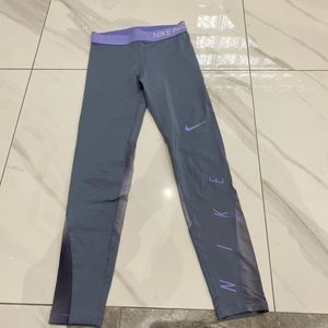 Nike grey leggings